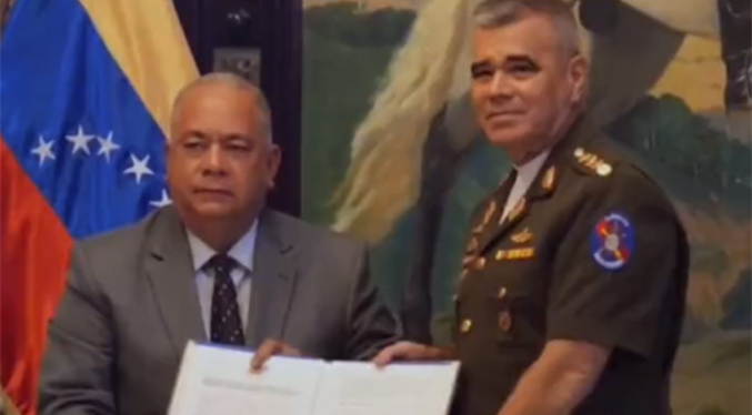 Ministerio para la Defensa recibe a rectores del CNE