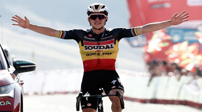 Evenepoel dio un golpe de orgullo en la Vuelta a España
