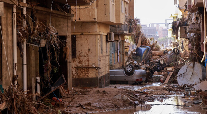 Contabilizan al menos 250 mil damnificados por el ciclón en Libia