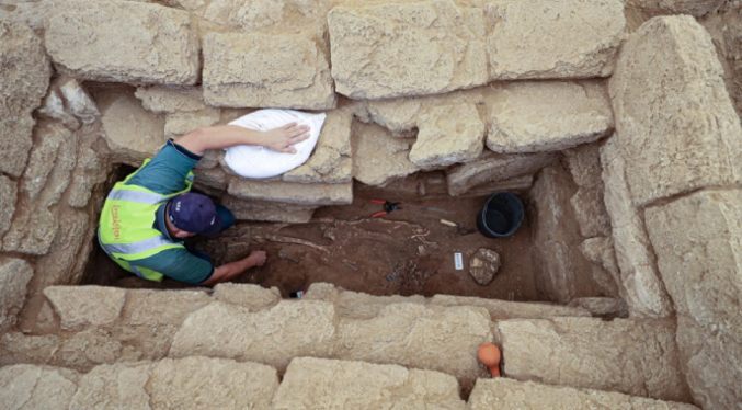 Descubren en Gaza cuatros tumbas de 2.000 años de antigüedad