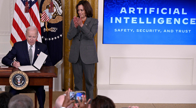 Biden revela el plan para regular la Inteligencia Artificial
