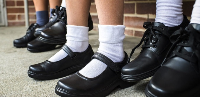 Cavecal reporta «movimiento» de ventas de zapatos escolares