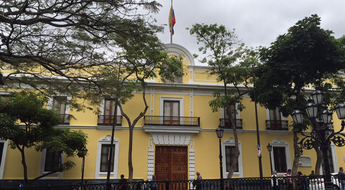 Gobierno venezolano rechaza la defensa de EEUU a Juan Guaidó