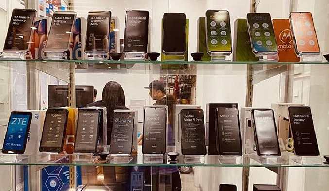 Crece el mercado gris de celulares en Venezuela y esto es lo que debes saber