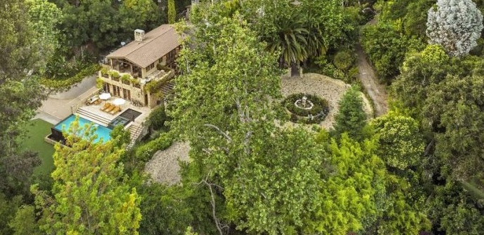 Jennifer López vende su mansión de Bel-Air por $ 34 millones