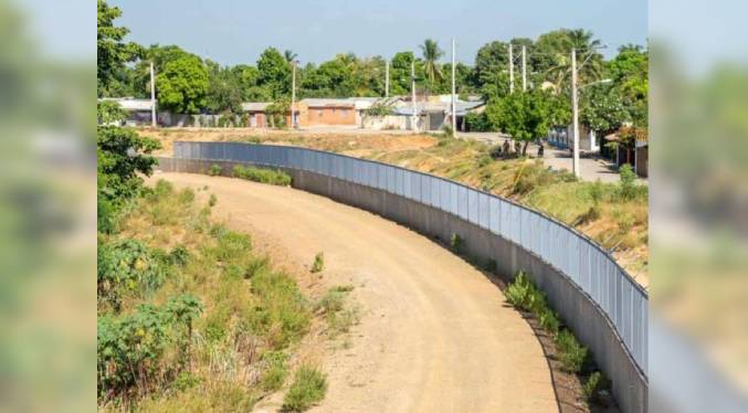 La República Dominicana inaugura el primer tramo de su muro fronterizo con Haití