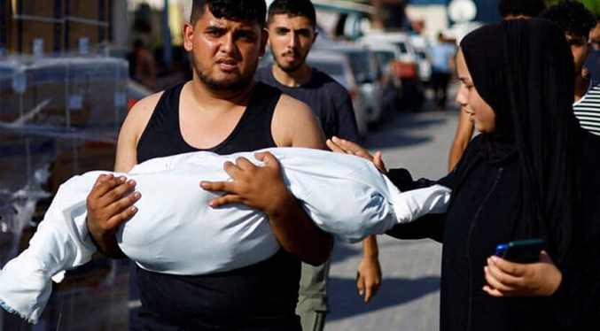 Muertos por ataques a Gaza superan los tres mil