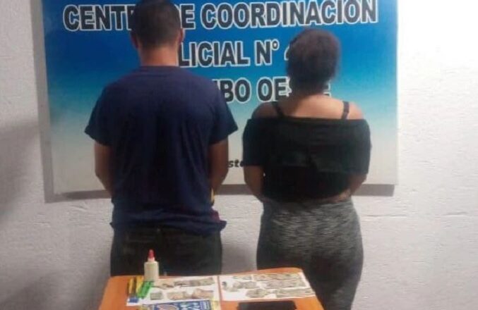 CPEZ arresta a pareja de falsificadores de dólares