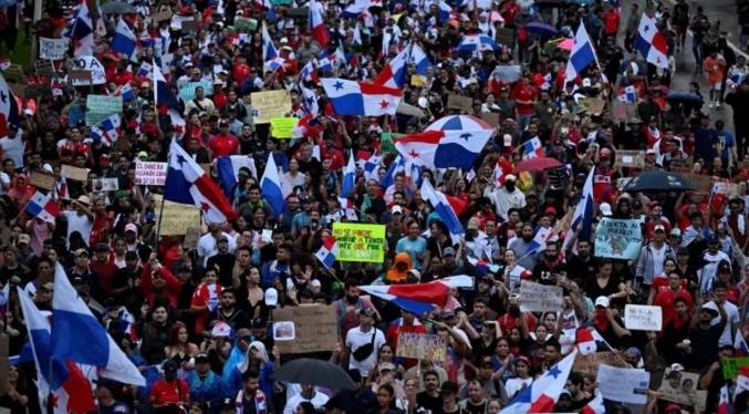Panamá prohibe nuevas concesiones mineras