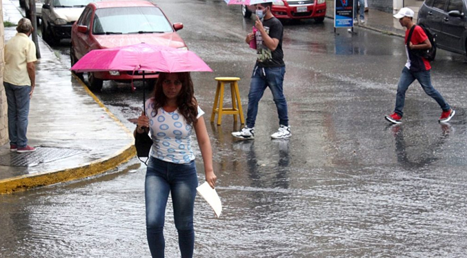 Inameh pronostica lluvias con descargas eléctricas en algunos estados del país