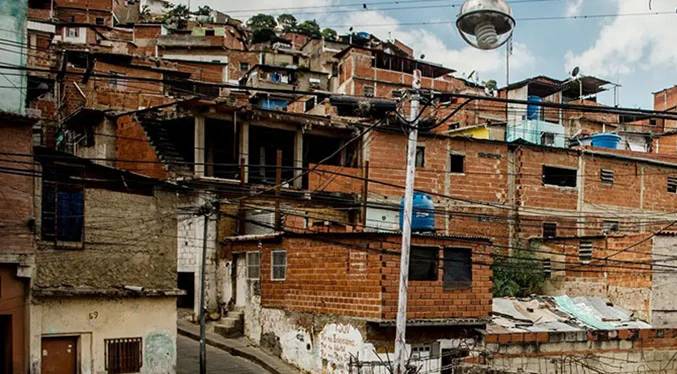 HumVenezuela: Entre julio y agosto el ingreso solo alcanzó 27,5 % para comprar comida
