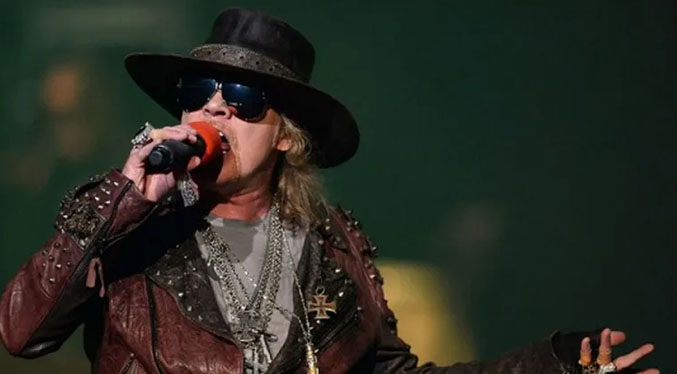 Vocalista de Guns N’ Roses es acusado de agresión sexual