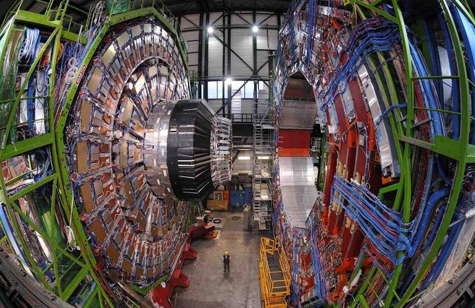 El CERN analiza la posibilidad de que el bosón de Higgs degenere en «fotones oscuros»