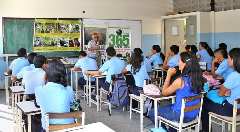 Educación media nacional celebrará un proceso electoral simbólico sobre el Esequibo