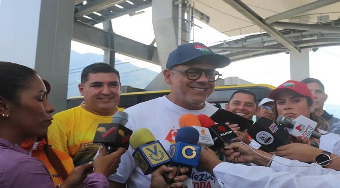 Jorge Rodríguez acusa a Guyana de aplicar una campaña “guerrerista” contra Venezuela