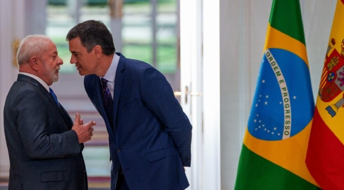 Lula invita a Pedro Sánchez a visitar Brasil
