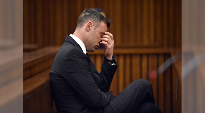 Oscar Pistorius podría salir de prisión 10 años después del asesinato de su novia