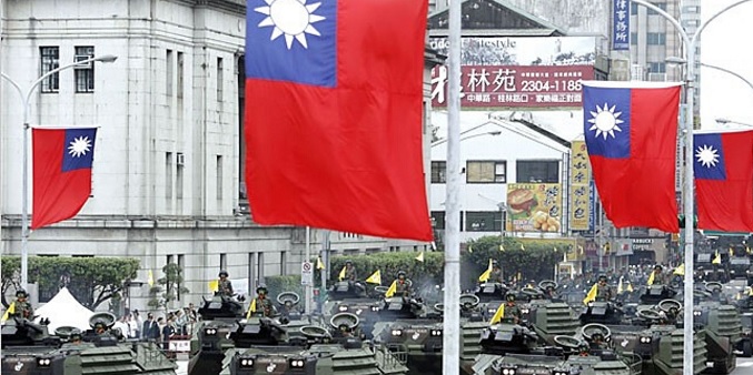 China acusa a Taiwán de convertirse en «arsenal» con la ayuda de EEUU