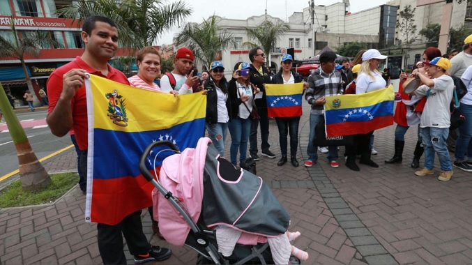Venezolanos en Perú acapararon el 94 % de solicitudes de permanencia en seis meses