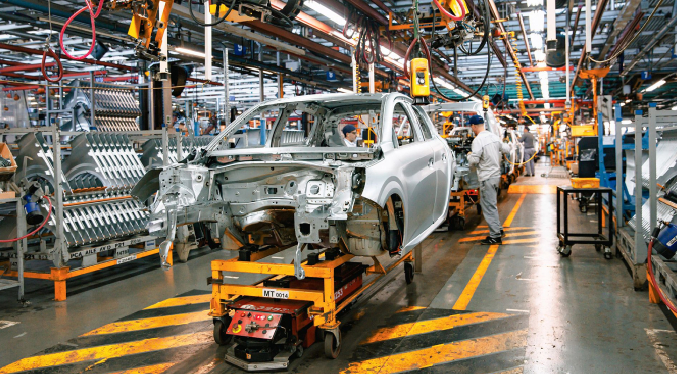 Industria de autopartes registra caída del 10 % en ventas entre enero y agosto de 2023