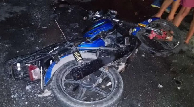 Choque de autobús con tres motos deja un muerto y cuatro heridos en Cumaná