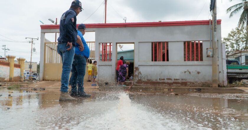 Alcaldía atiende incidencias tras las lluvias del 7 de noviembre en Maracaibo