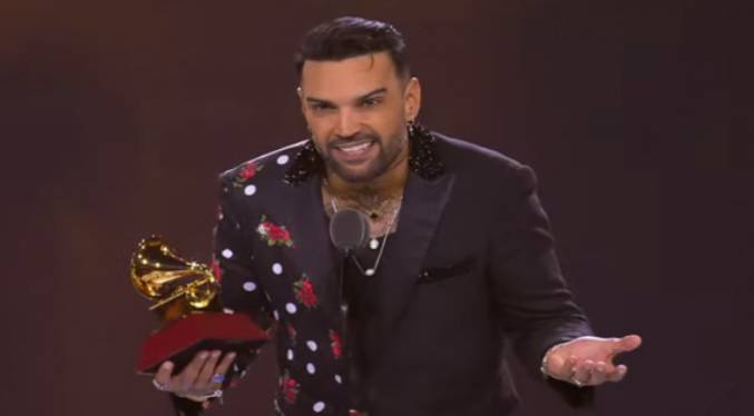 Luis Fernando Borjas gana el Grammy Latino a mejor álbum tropical contemporáneo