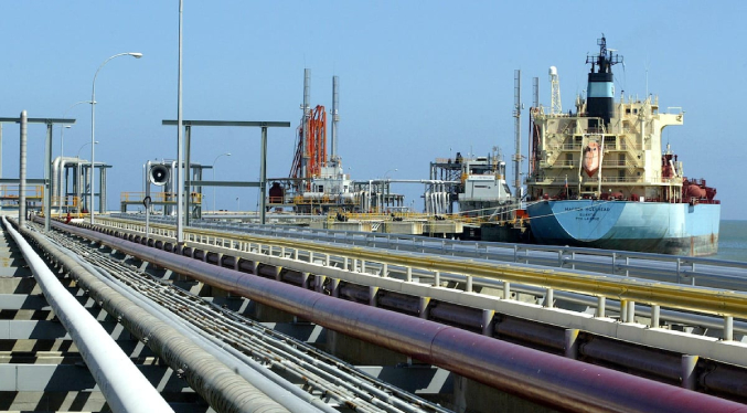 Chevron comienza suministro de combustible a Pdvsa