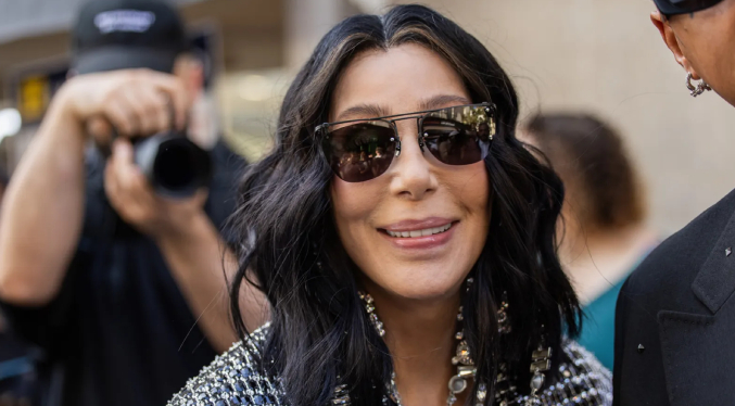 Cher dice que no le importa si la gente no escucha su nuevo álbum