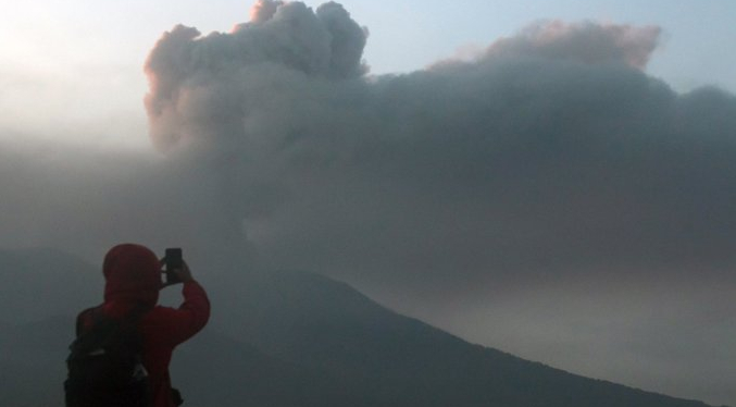 Suben a 22 los muertos por la erupción del volcán Marapi en Indonesia