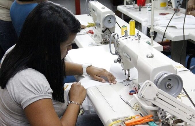 Industria «sepultada»: Sector textil opera a 30 % de capacidad