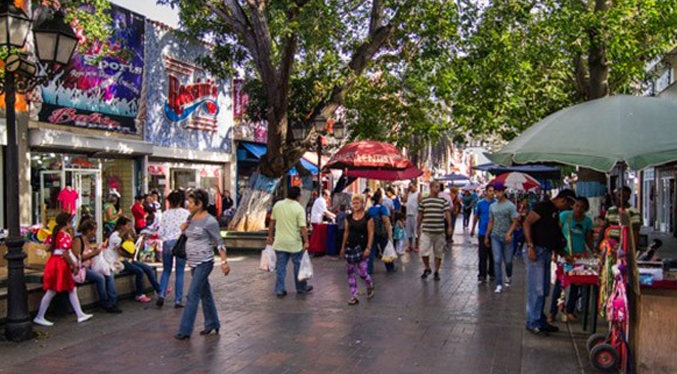 Fedecamaras Nueva Esparta confirma que cubanos representan el primer renglón del turismo de compras