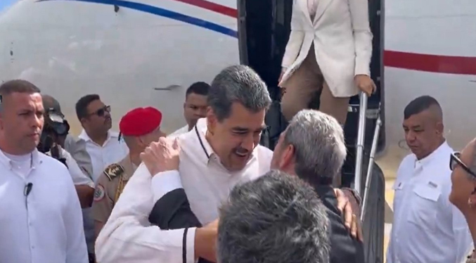 Maduro llega a San Vicente y Las Granadinas: Vengo a defender los derechos del pueblo