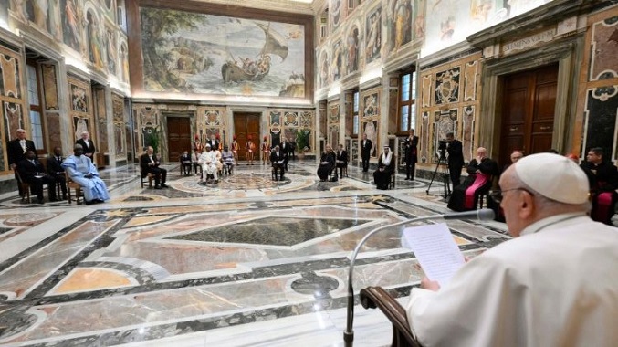 El Papa urge a reconfigurar la diplomacia multilateral ante «esta guerra a trozos»