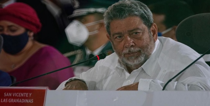 Primer ministro Gonsalves considera que Guyana puede dormir mejor tras reunión con Venezuela