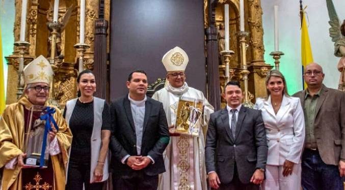 Monseñor Víctor Hugo Basabe toma posesión como nuevo arzobispo de Coro