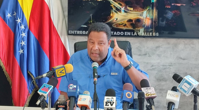 Alcalde Ramírez anuncia detención de padres que fomentan la mendicidad en sus hijos