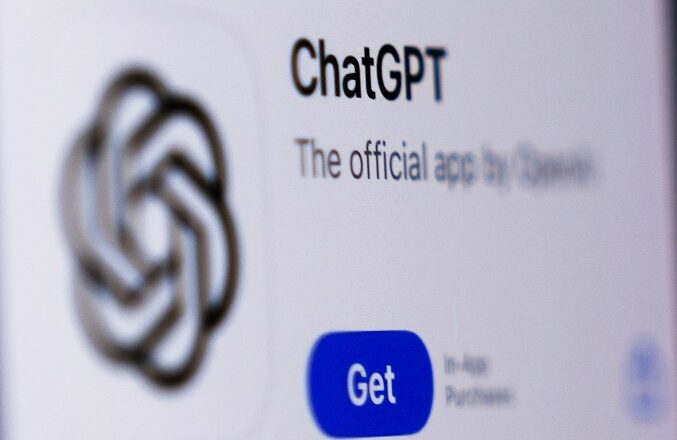 La UE alcanza un acuerdo para regular sistemas de IA como ChatGPT