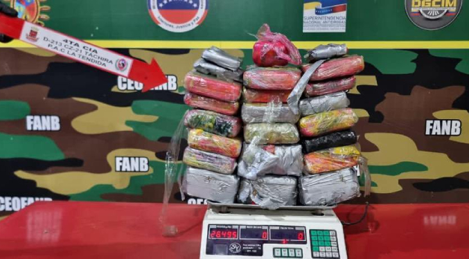 FANB detiene a hombre en Mérida con más de 26 kilos de cocaína