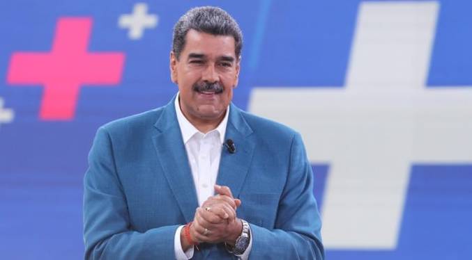 Maduro: Me llena de alegría ver a venezolanos de a pie gozando sanamente