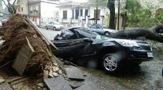 Tempestad en Uruguay deja dos fallecidos, entre ellos un menor de edad