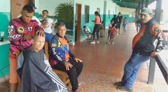 Personas con discapacidad establecen asociación civil en el Municipio Colón