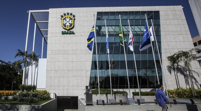 Clubes de Brasil reaccionan ante un posible veto de la FIFA