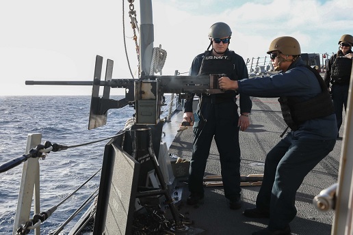 EEUU derriba 21 drones y misiles de los hutíes en mar Rojo, el mayor ataque contra barcos
