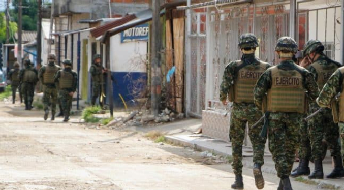 Ejército colombiano rescata a menores que habían sido reclutados por disidencias de las Farc