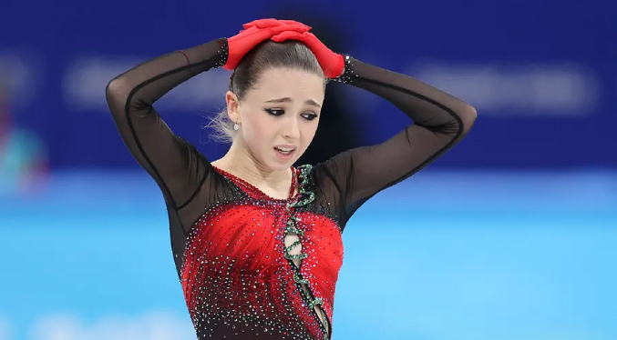 TAS suspende por cuatro años a joven patinadora rusa