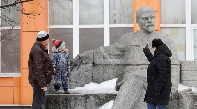 Rusia recuerda a Lenin en el centenario de su muerte
