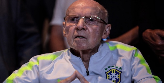 Clubes del fútbol brasileño se unen en el luto por la muerte de Zagallo