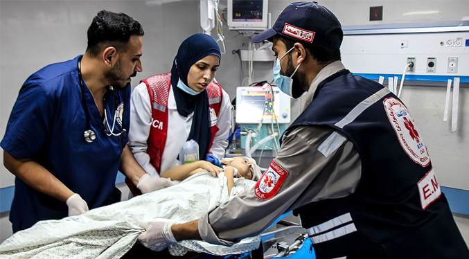 Unicef alerta de la triple amenaza mortal que afrontan 1,1 millones de niños en Gaza