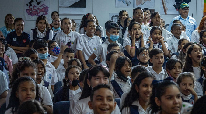 Casi 100 escuelas se inscribieron para participar en las Olimpiadas de Deletreo: Conozcamos a Maracaibo